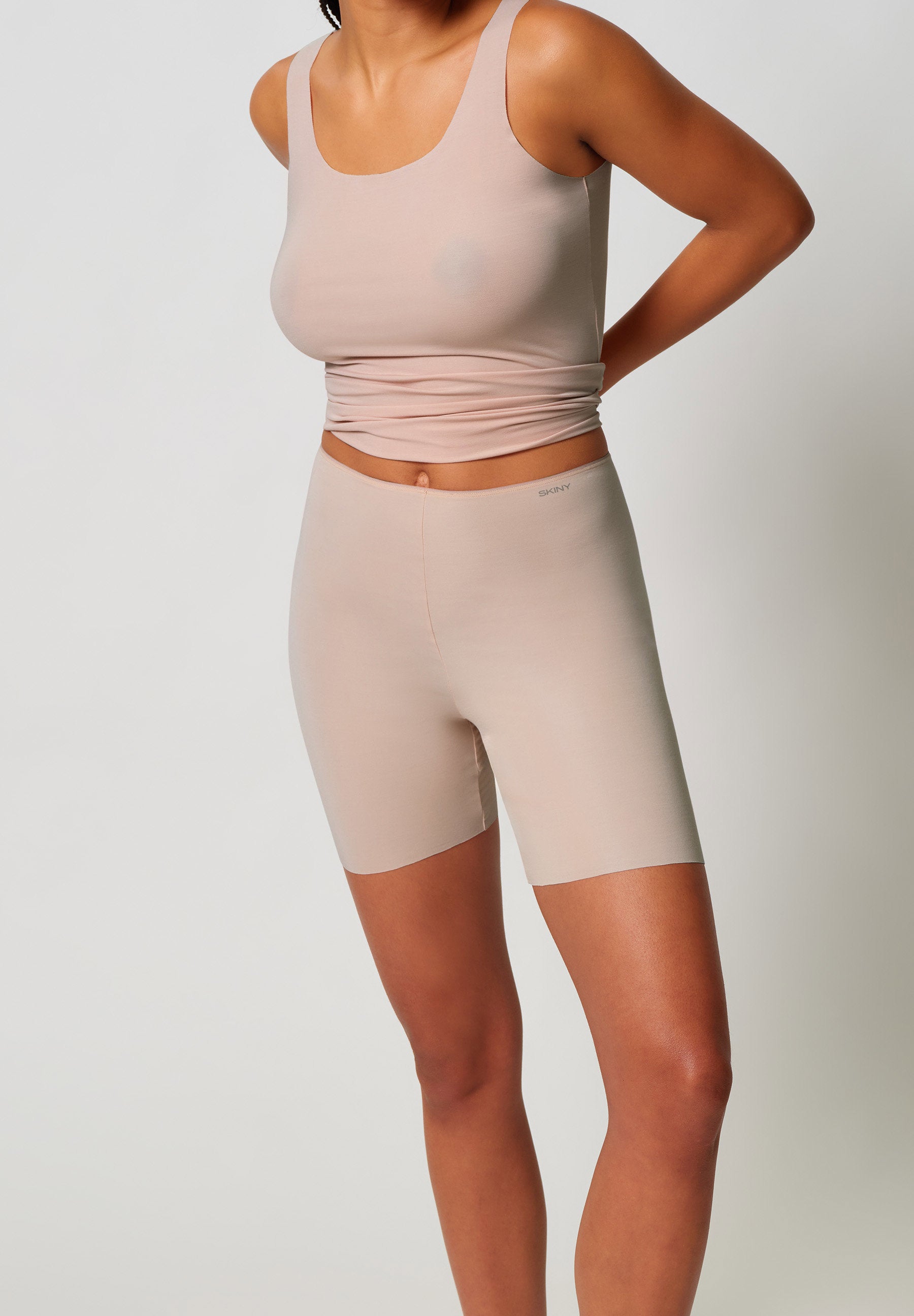 skiny-advantage-modal-invisible-biker-087423-08a065 image 1