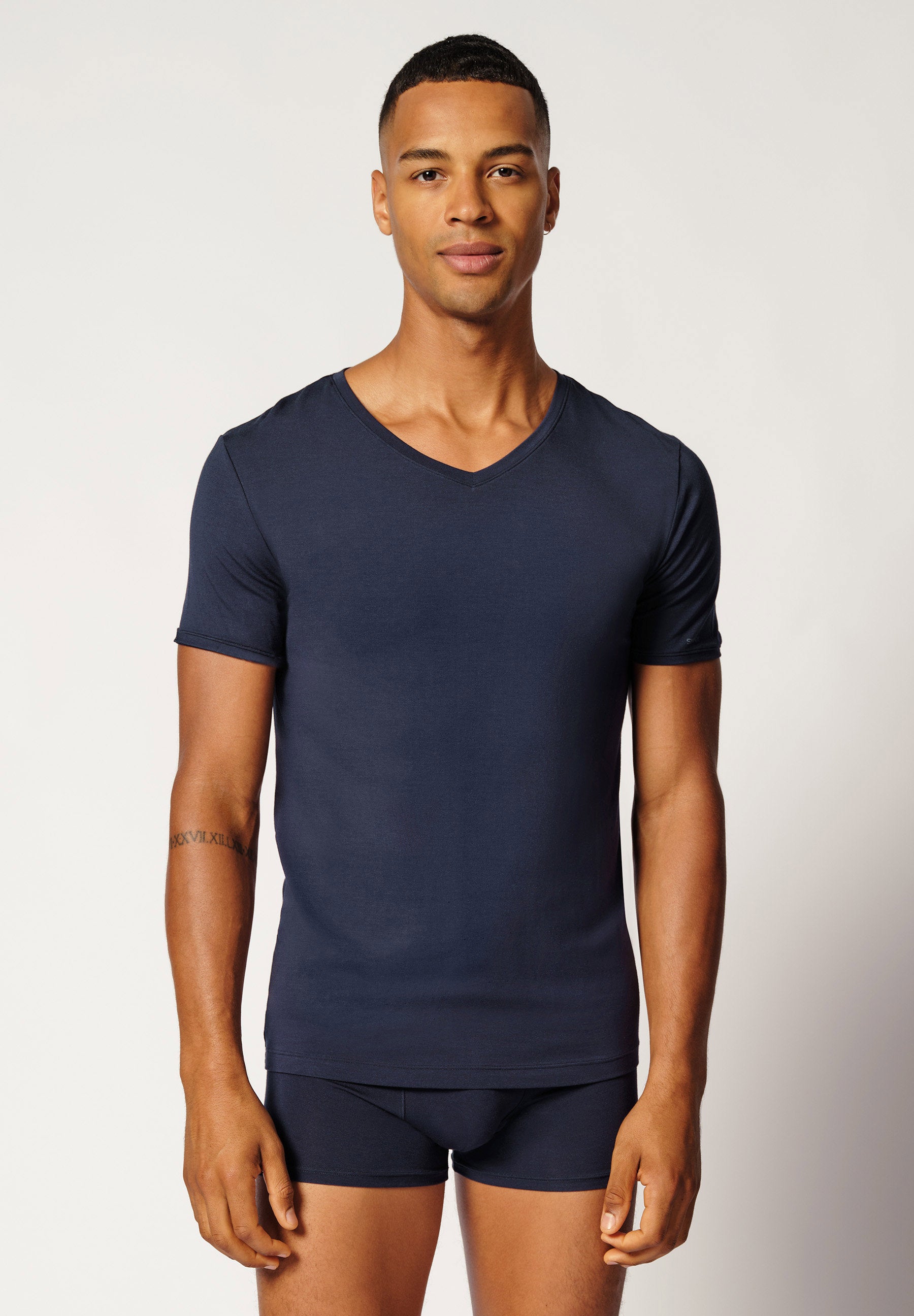 skiny-calmodal-v-neck-shirt-kurzarm-081428-tencel-modal-shirt image 1