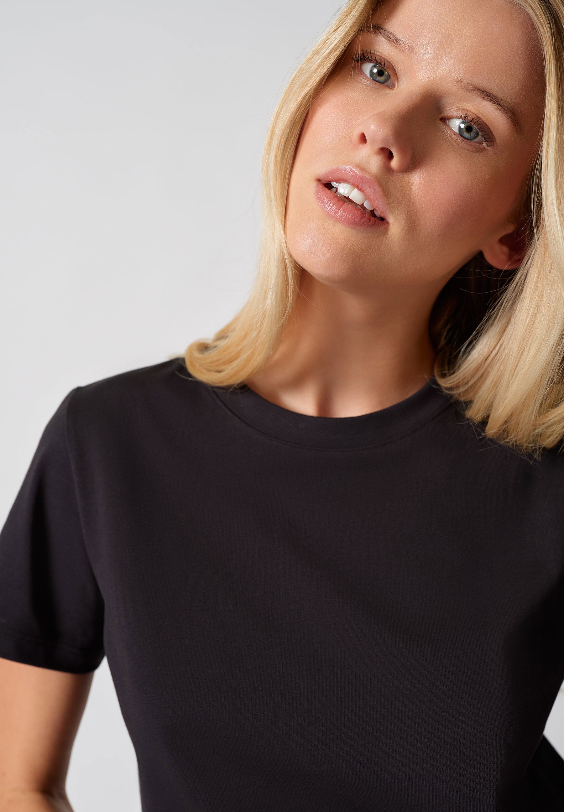 skiny-premium-heavy-tee-kurzarm-shirt-100-baumwolle image 5