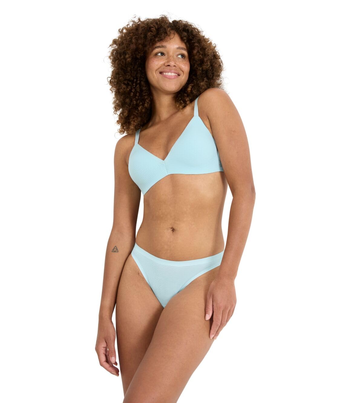 sloggi-zero-feel-air-string-damen-nahtlos image 2