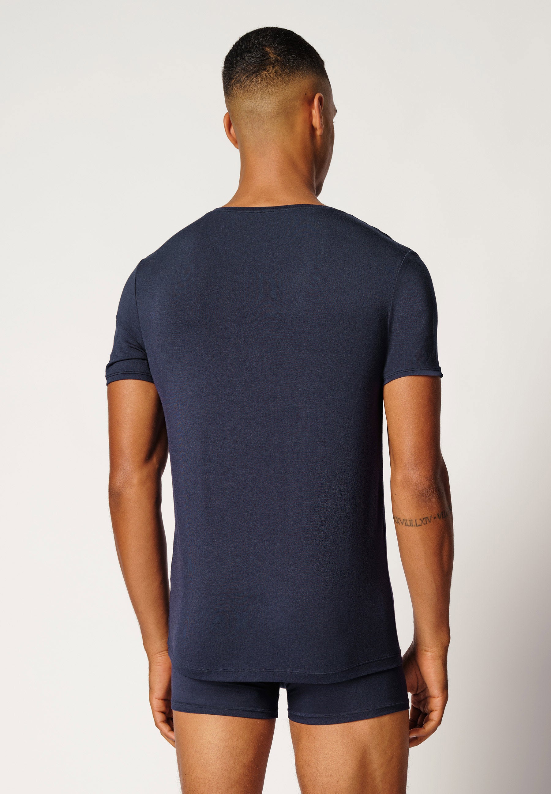 skiny-calmodal-v-neck-shirt-kurzarm-081428-tencel-modal-shirt image 2
