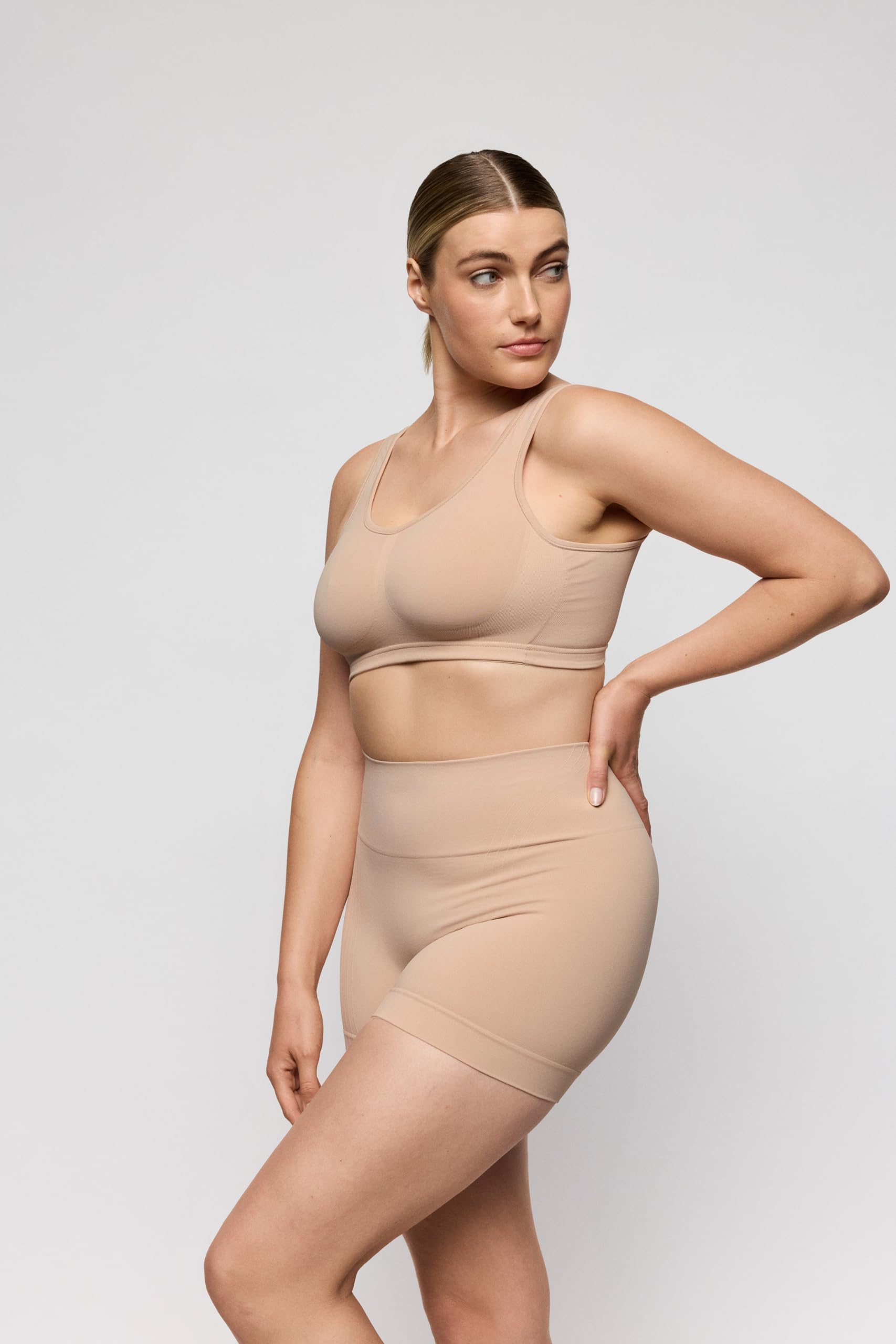 primadonna-nudda-figurformende-shorts-mit-lifting-effekt image 3