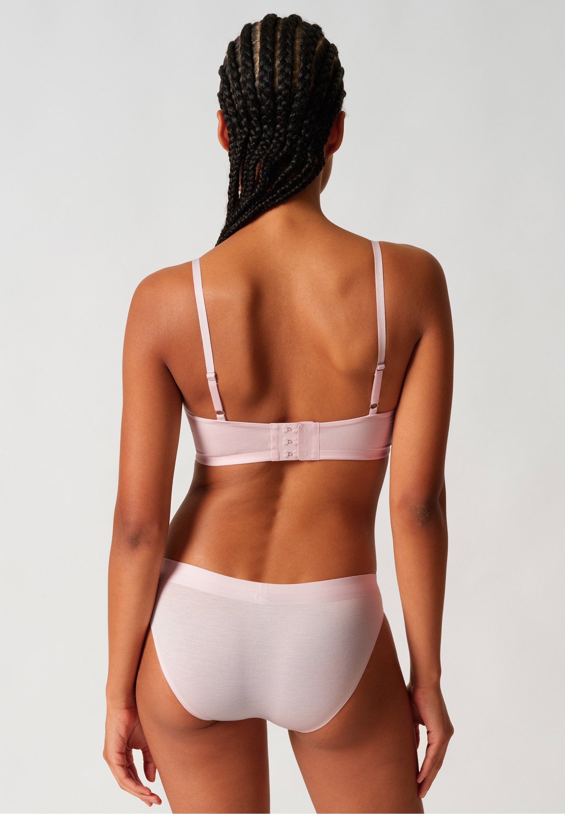 skiny-smartouch-soft-bra-nahtlos-mit-herausnehmbaren-pads image 2