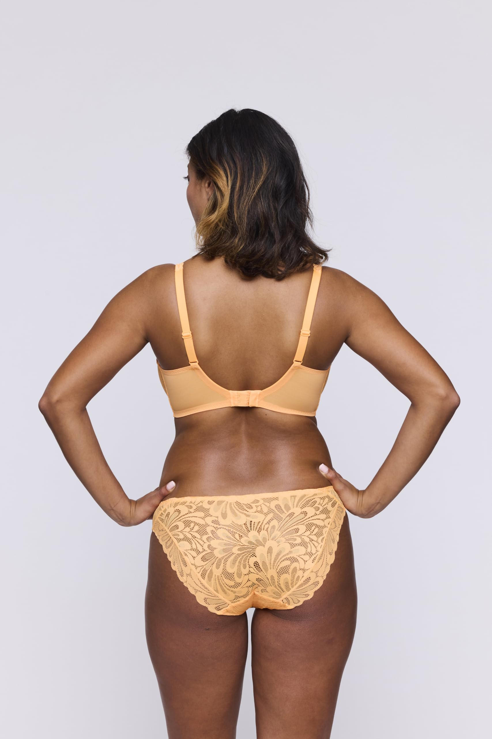 primadonna-rupi-rioslip-brazilian-slip image 5