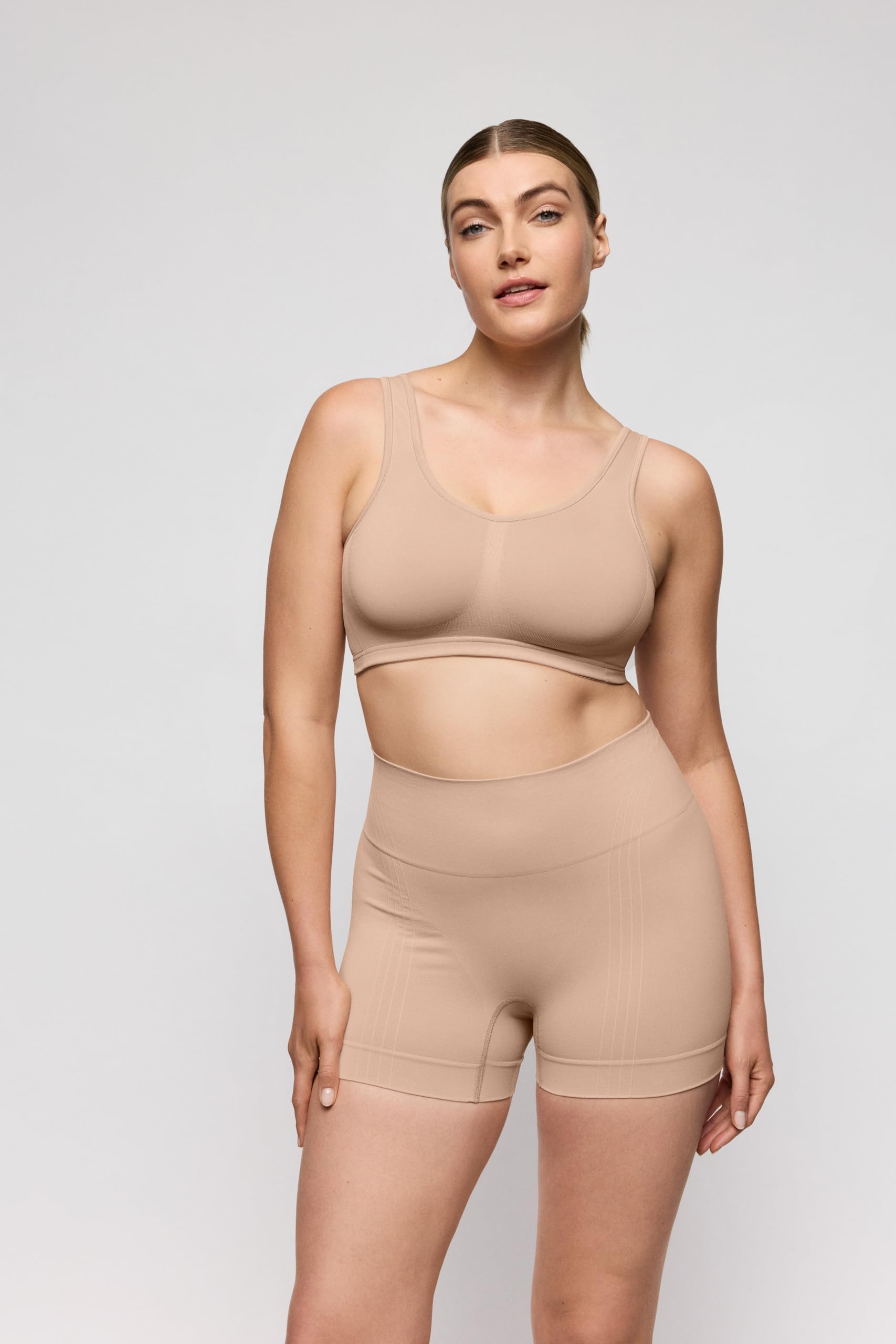 primadonna-nudda-figurformende-shorts-mit-lifting-effekt image 2