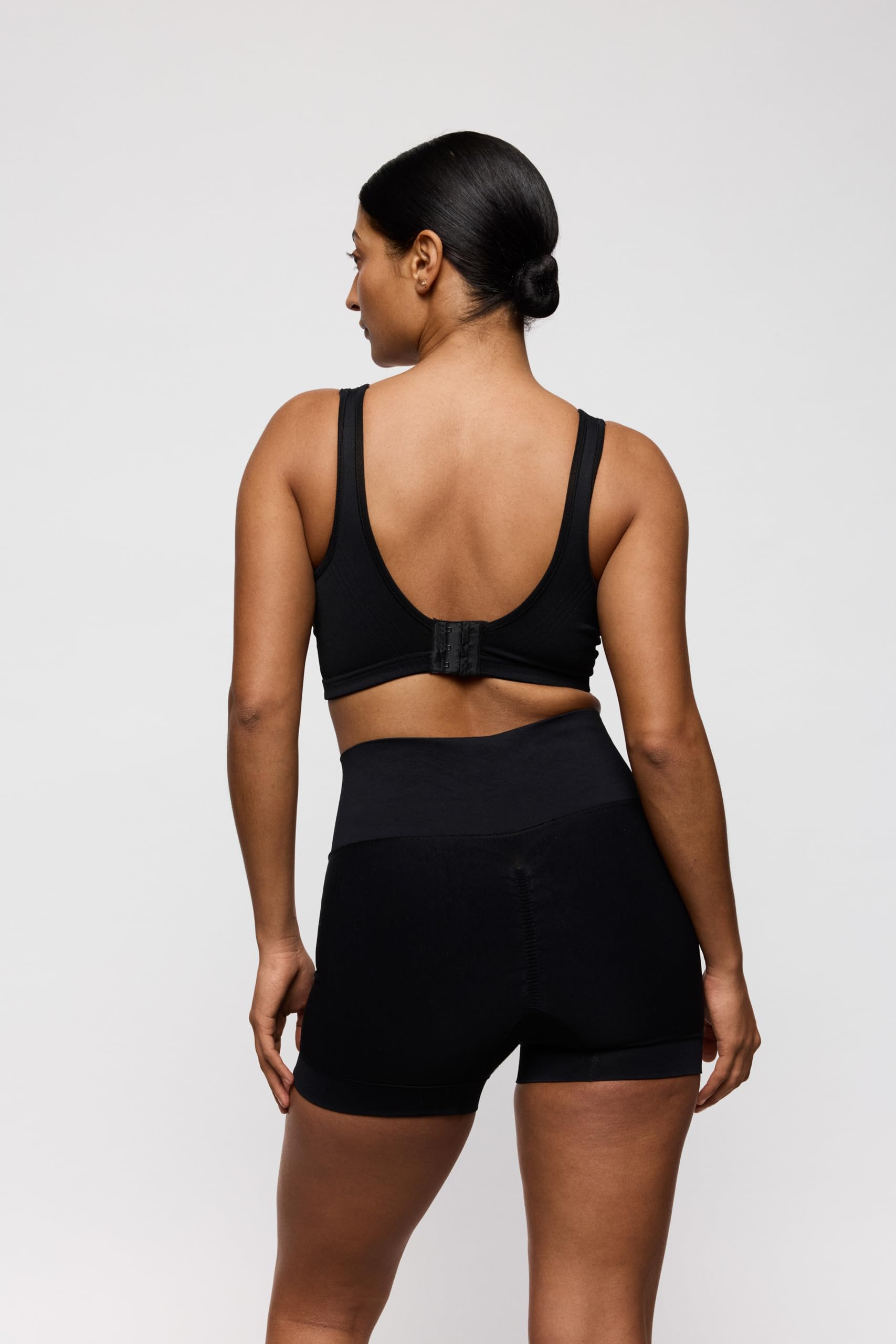 primadonna-nudda-shapewear-shorts image 4