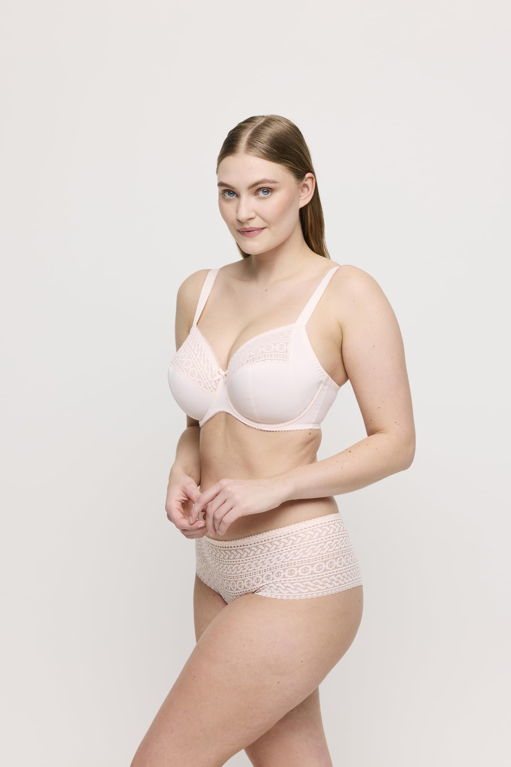 primadonna-montara-luxus-string-dessous-string-mit-raffiniertem-look image 3