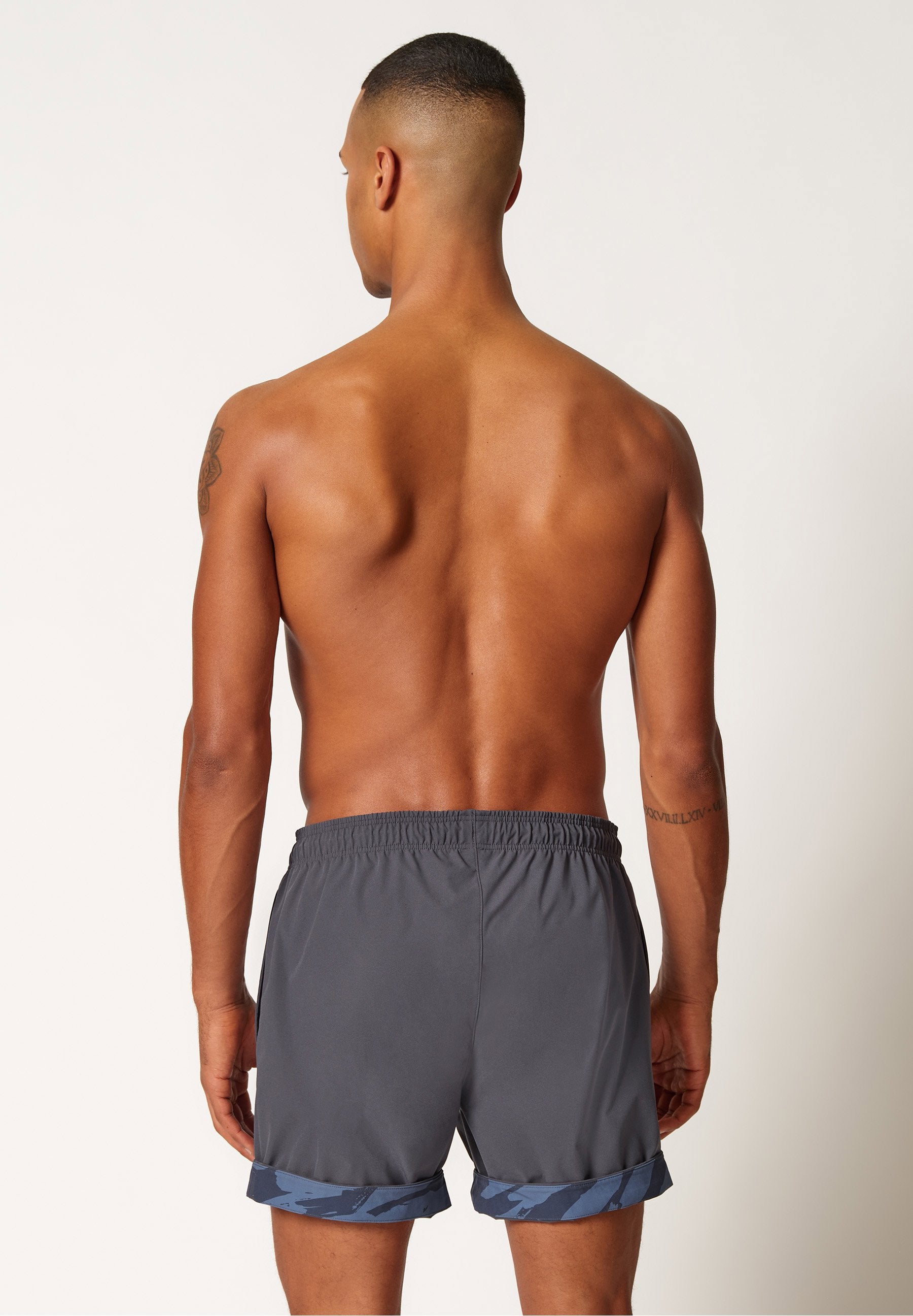 skiny-swimen-swim-shorts-mit-taschen-und-kontrastsaum image 2