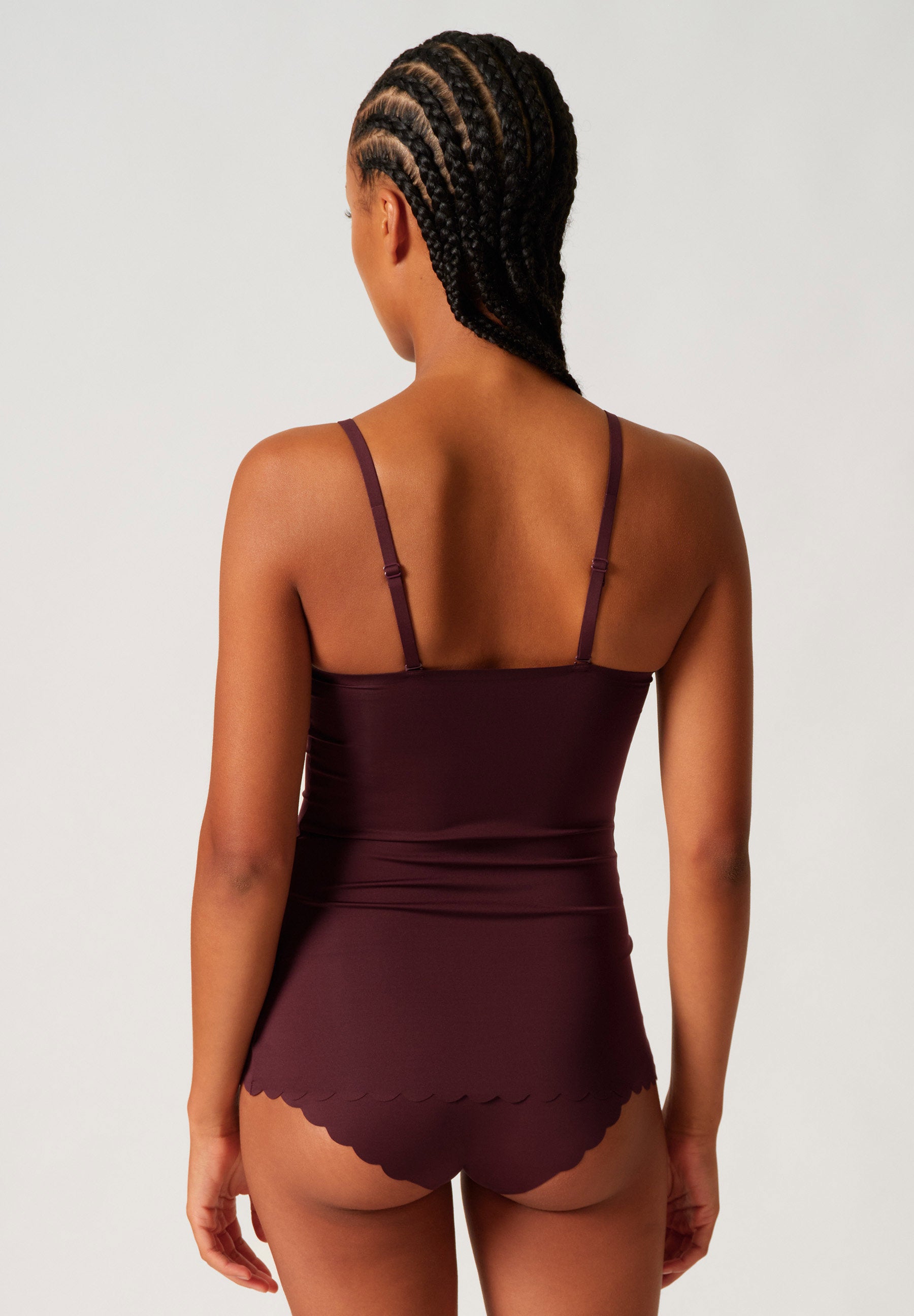 skiny-sensation-camisole-mit-pads-nahtloses-spaghetti-top-microfaser image 2