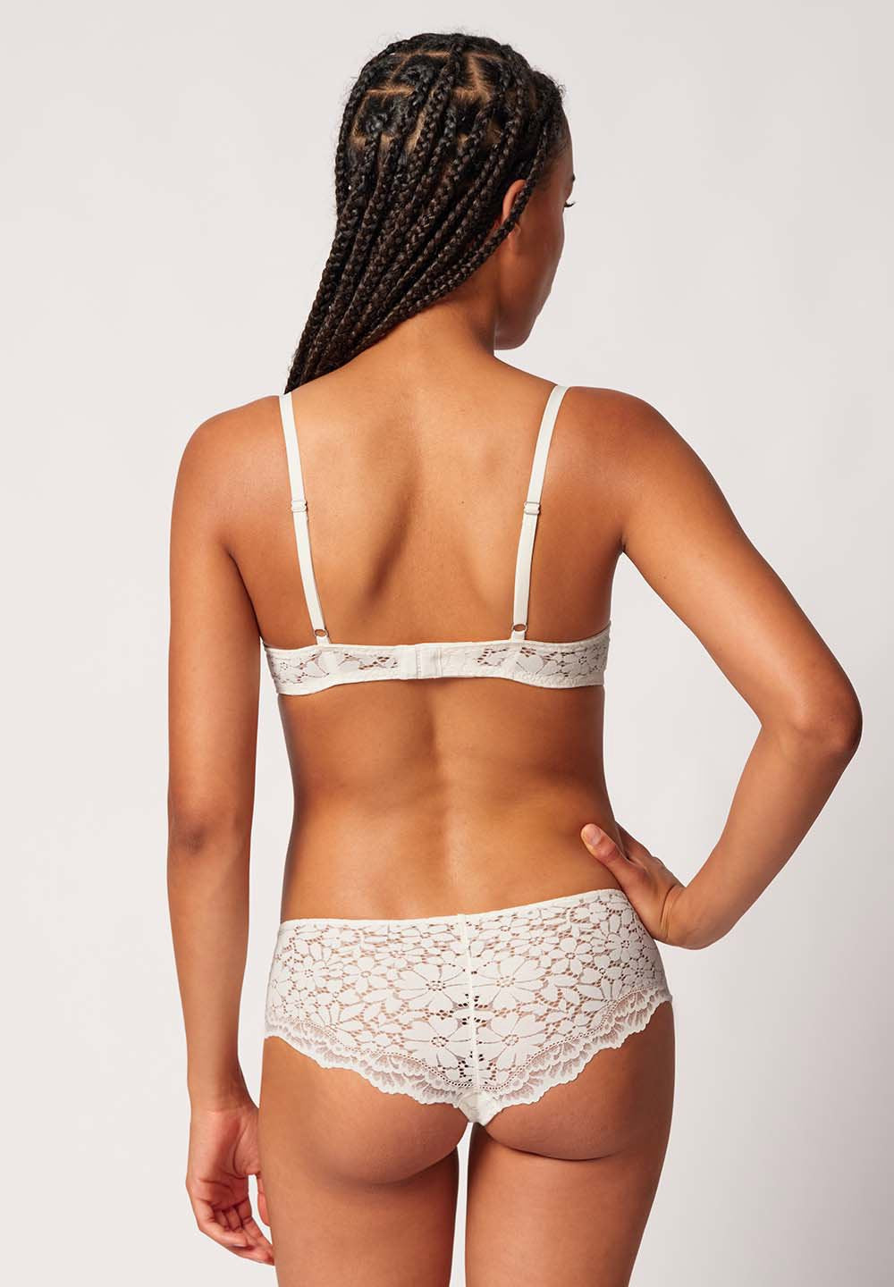 skiny-wonderfulace-083408-087608-push-up-bh-gepolstert-mit-spitze image 2