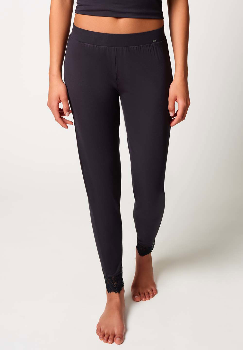 skiny-night-in-skiny-04-pyjama-hose-lang-086985-087665 image 1