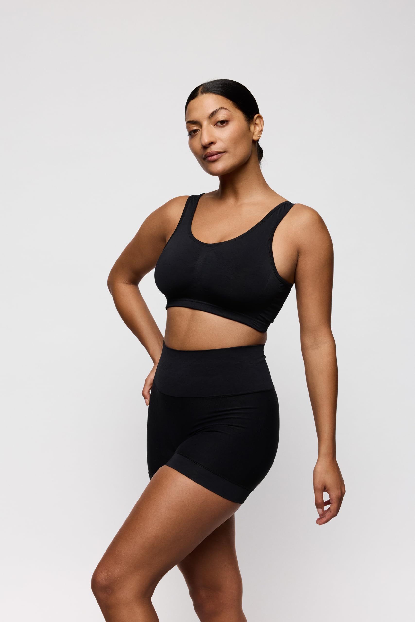 primadonna-nudda-shapewear-shorts image 3