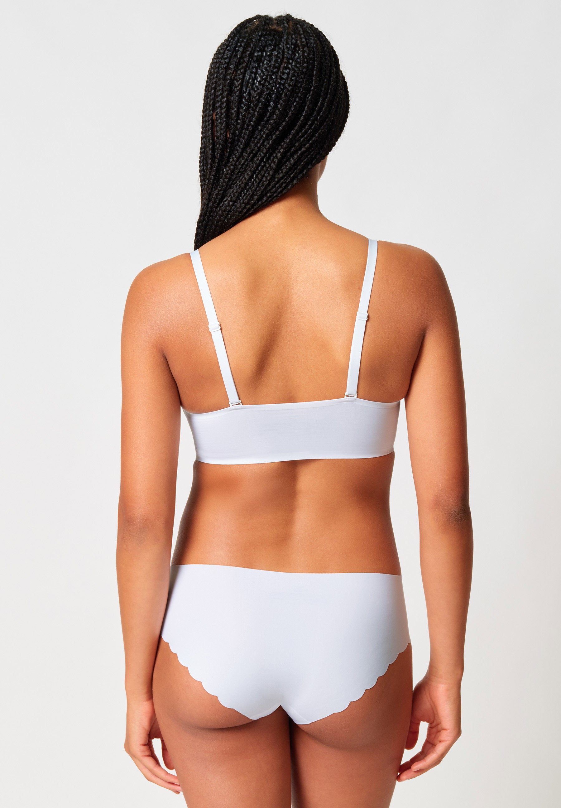 skiny-sensation-crop-top-mit-herausnehmbaren-pads-087053-080500 image 2