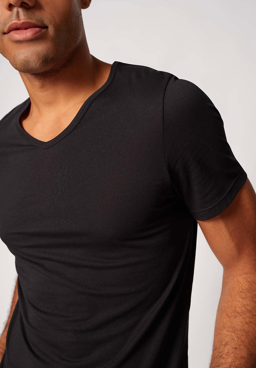 skiny-shirt-multipack-v-ausschnitt-kurzarm-2er-pack-herren-086911-087665 image 5