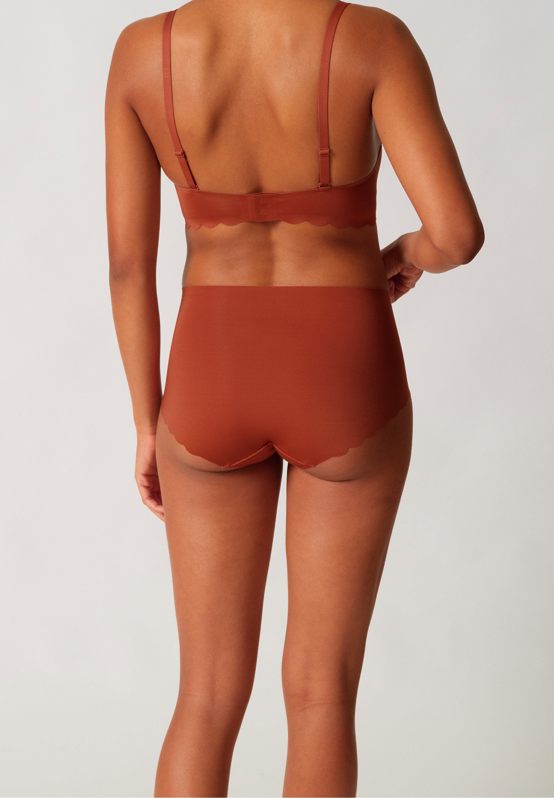 skiny-sensation-high-waist-brief-taillenslip-087059-08a077 image 2