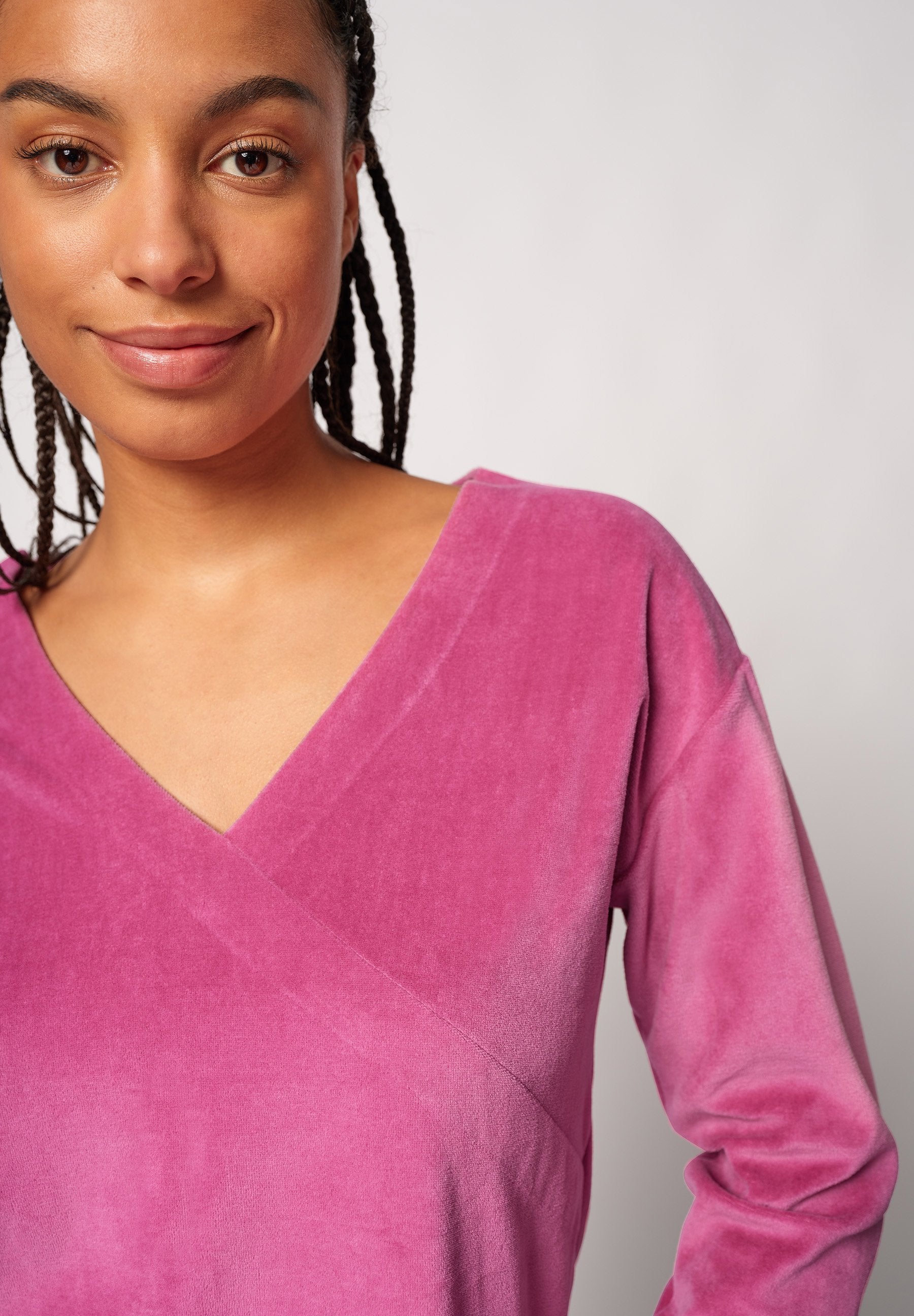 skiny-night-in-skiny-02-shirt-langarm-082203-08s643-v-ausschnitt image 5
