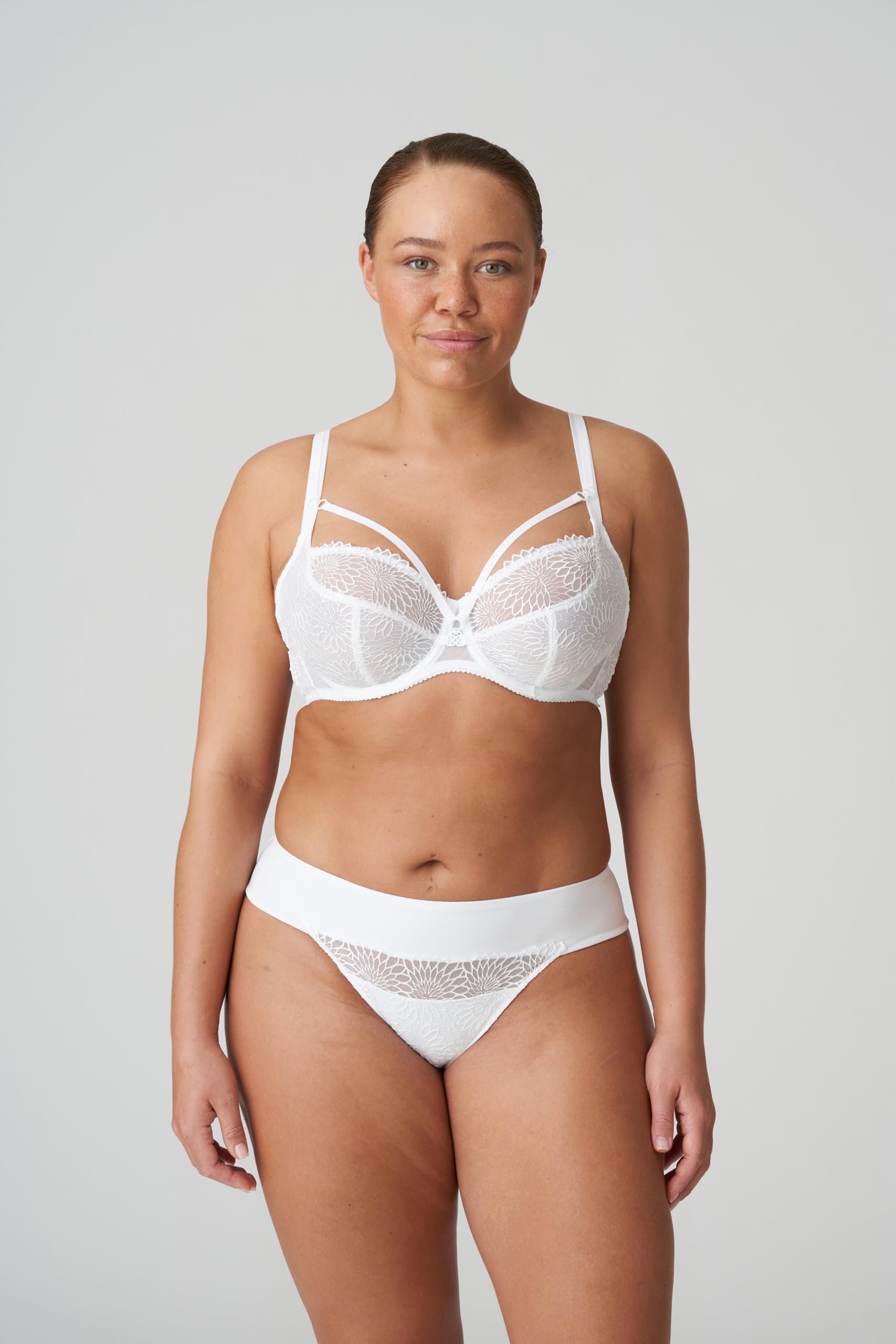 primadonna-sophora-string image 2