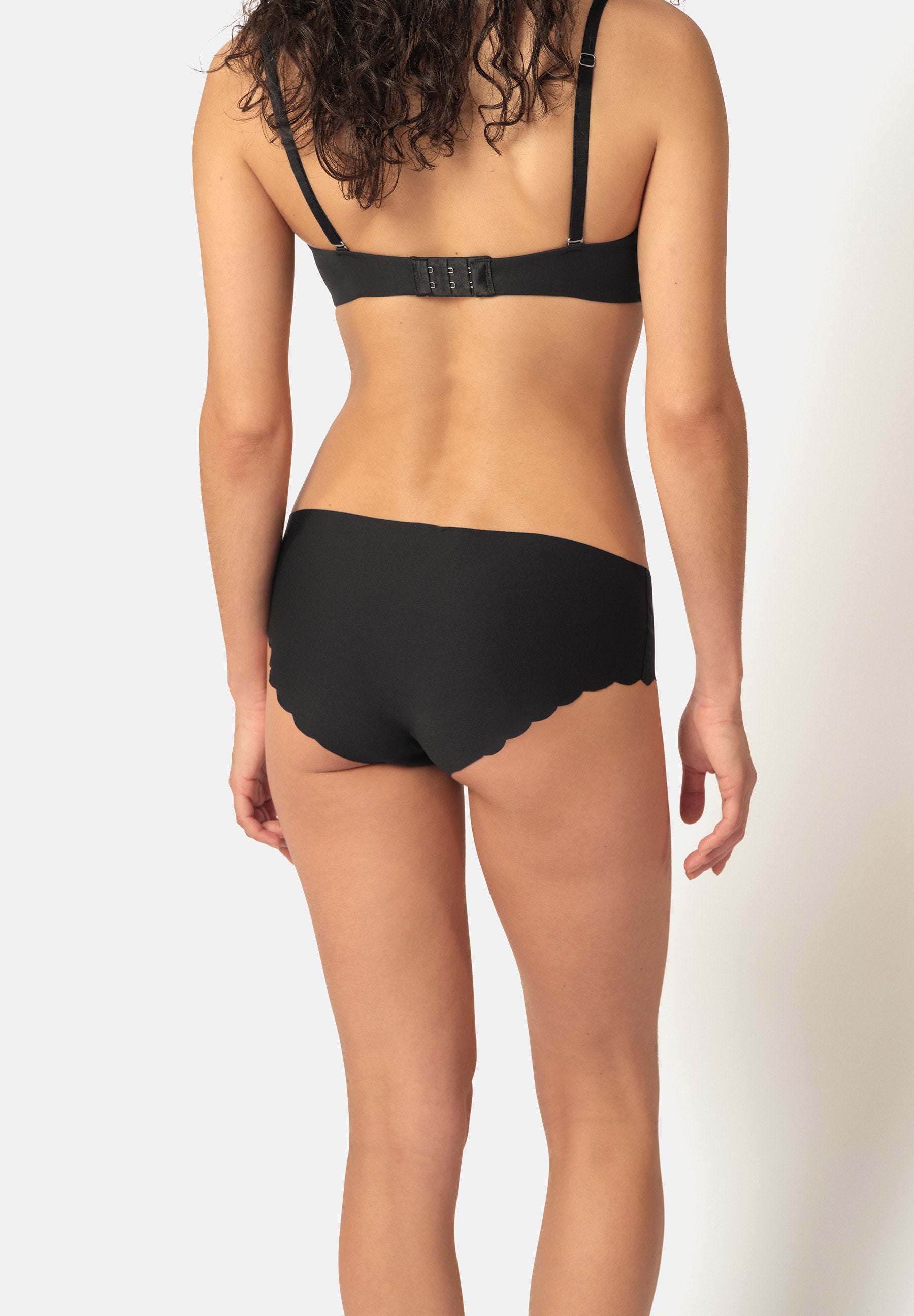 skiny-micro-essentials-panty-seamless-slip-aus-microfaser image 2
