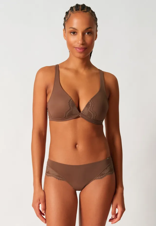 skiny-micrornaments-padded-triangle-bh-mit-spitze image 1